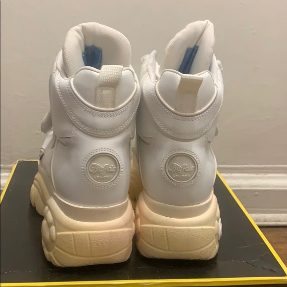 Buffalo London 1348-12 2.0 White - Picture 4 of 8